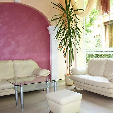 Royal 3* Słoneczny Brzeg