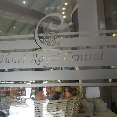 Royal 호텔 3*